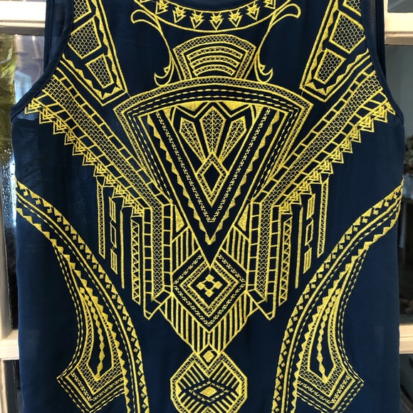 Ya Los Angeles Blue and Chartreuse Embroidered Aztec Top - Picture 4 of 7